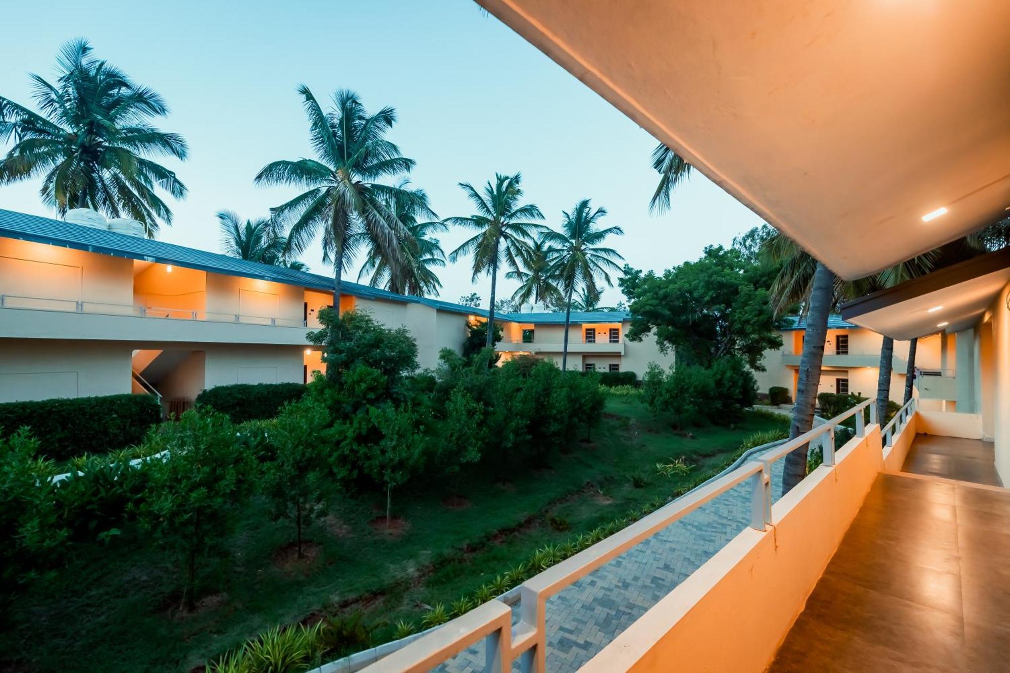 Commune18 Spa Resorts Chikmagalur Luaran gambar